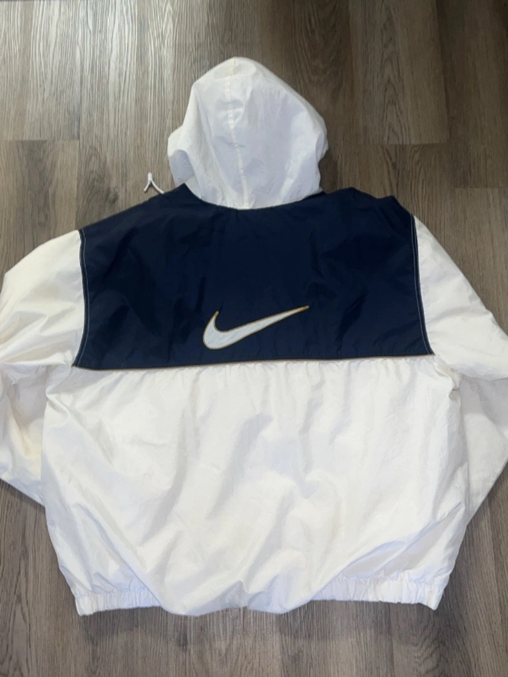 vintage Nike White Windbreaker Pullover with Navy Yoke and Tan Hood Lining - Picture 7 of 7